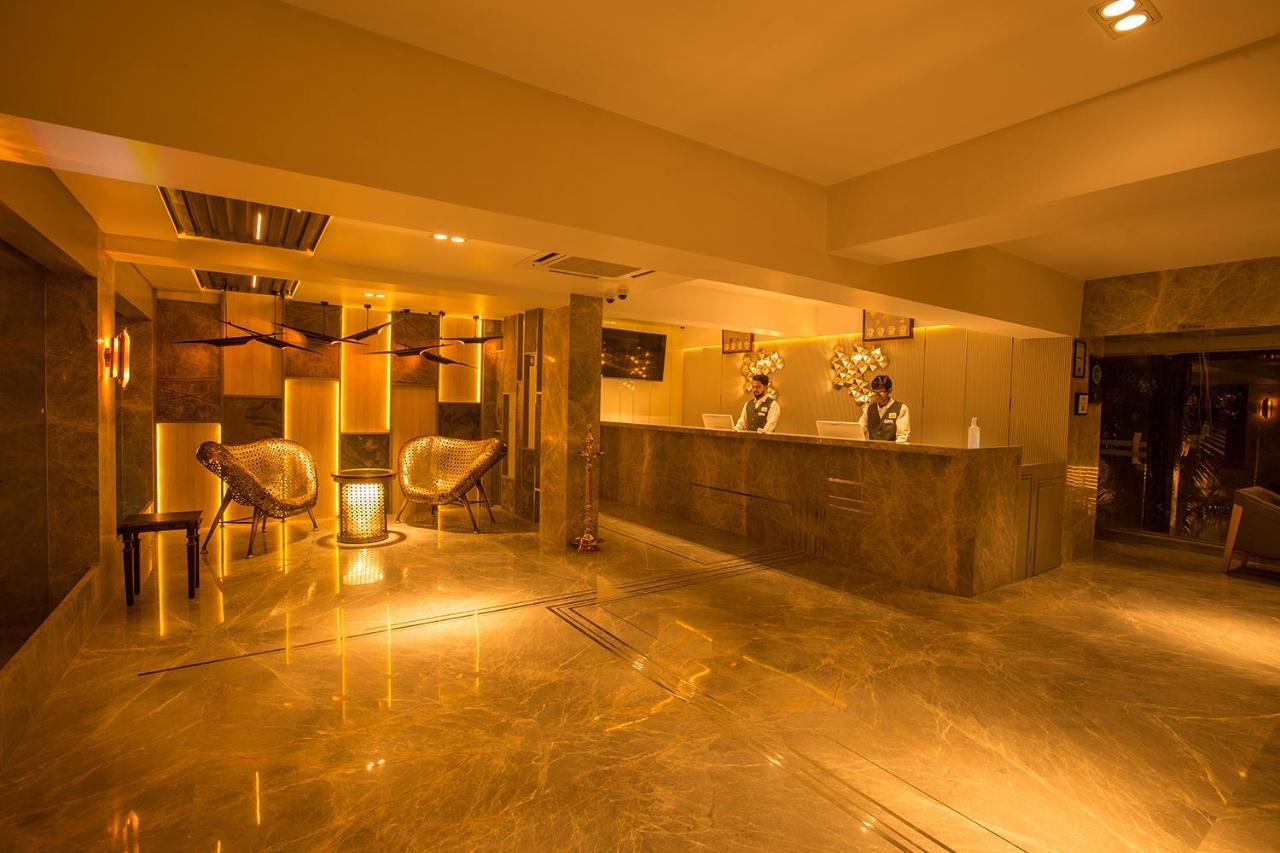 Hotel Millennium Park Панчгани Экстерьер фото